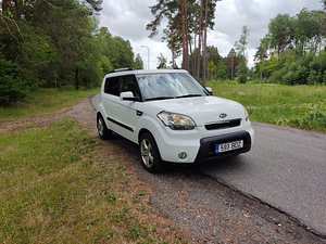Kia Soul crossover (2 foto / 6)