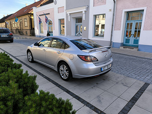 Хорошая Mazda 6, дизель (3 фото из 6)