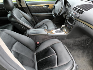 Mercedes Benz E270 (5 foto / 8)