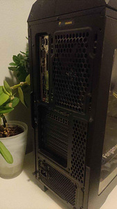 Mänguri arvuti, i9 9900, 32GB RAM, amd rx 6800, 2TB SSD (4 foto / 4)