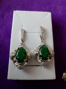 Серьги, цепочка (4 фото из 10)