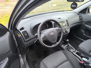 Hyundai i30 1.4 80kW (7 foto / 7)