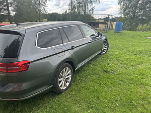 Volkswagen Passat 2.0 140kw 4x4 2015a. (7 foto / 15)