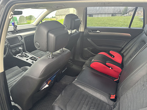 Volkswagen Passat 2.0 140kw 4x4 2015a. (13 foto / 15)