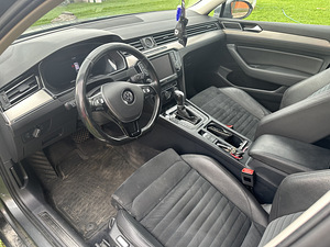 Volkswagen Passat 2.0 140kw 4x4 2015a. (14 foto / 15)