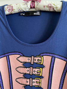 Love Moschino (1 фото из 4)