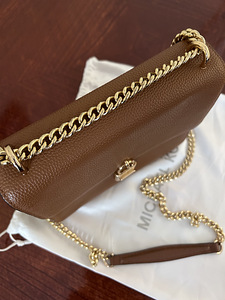 Michael KORS (4 foto / 6)