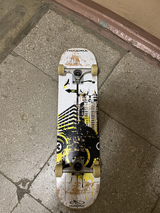 Скейтборд / skateboard (2 фото из 3)