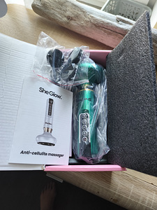Anti-cellulite massager she glow (1 foto / 2)