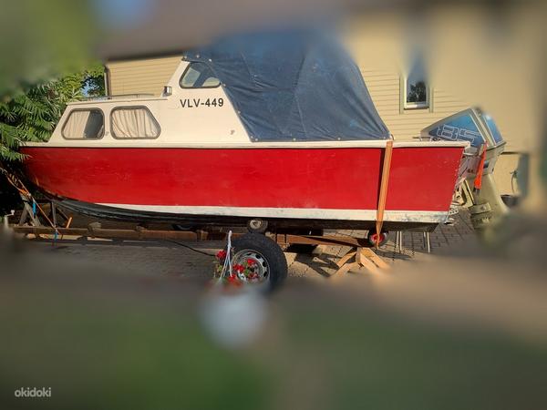 Моторная лодка с каютой sjösted (фото #1)