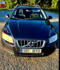 Volvo V70 2.0 D3 120kW (3 foto / 11)