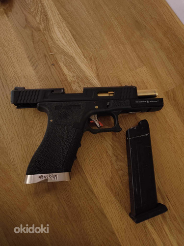 Продам страйкбольный пистолет Glock 17. (фото #2)