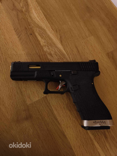 Продам страйкбольный пистолет Glock 17. (фото #3)