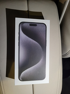 iPhone 15 pro 256GB BLACK TITANIUM (2 foto / 2)