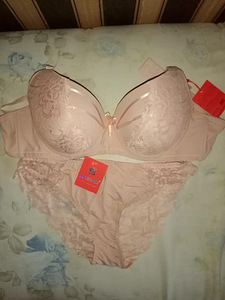 Комплекты белья (5 фото из 5)