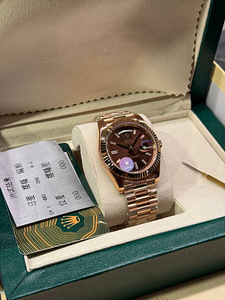 Replica 1:1 Rolex Day-Date Sapphire glass (1 foto / 3)