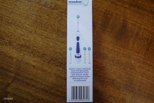 Electric Toothbrush новая в упаковке (фото #3)