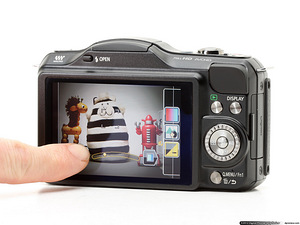 NIKON / PANASONIC hübriidkaamerad (3 foto / 6)