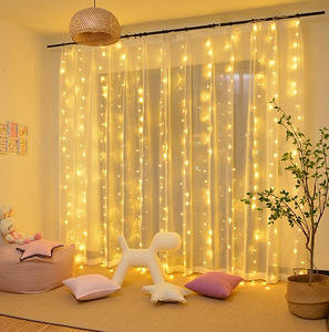 3x2 meetrine LED vanikkardin, erinevad värvid (3 foto / 8)