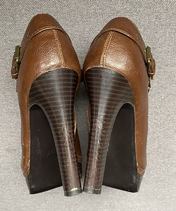 Guess poolsaapad, suruus 36,5 (5 foto / 10)