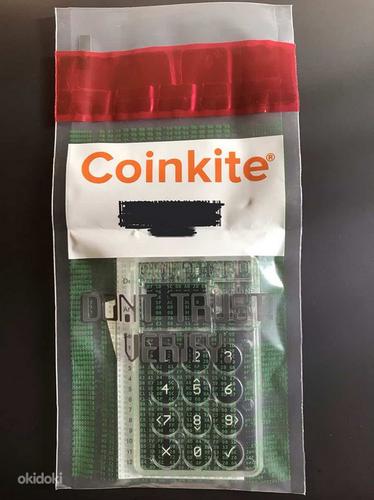ColdCard MK3 (безопасный кошелек для хранения криптовалют) (фото #3)