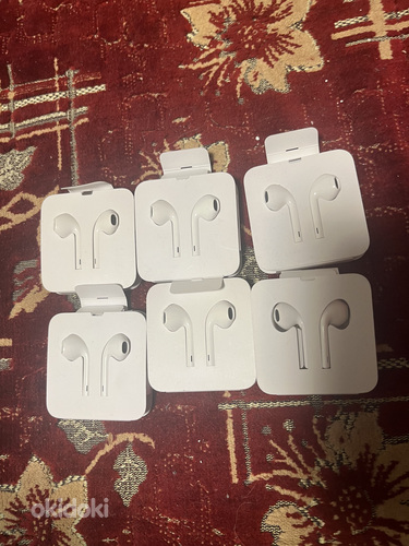 Apple EarPods Lightning, Aux