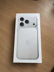 Apple iPhone 17 Pro 512GB Silver (1 foto / 1)