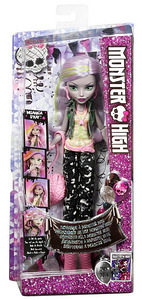 Monster high. (3 foto no 4)