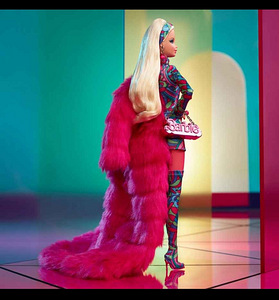 BARBIE (2 фото из 6)