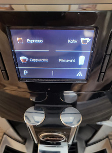 JURA E6 espressomasin (2 foto / 6)