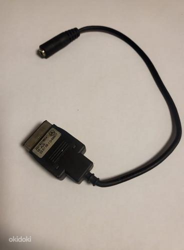 Мультимедийный кабель Mercedes Mi AUX (фото #3)