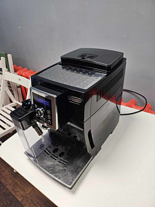 DeLonghi ECAM 23.460 espressomasin (5 foto / 6)