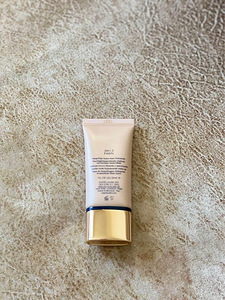 Estee Lauder double wear light jumestuskreem fawn 3w1.5 (2 foto / 2)