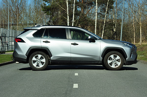 TOYOTA RAV4 2021 REGISTEERIMIS -JA AASTAMAKS MAKSTUD! (6 foto / 14)