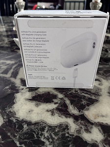 AirPods Pro (2nd generation) with MagSafe Charrging Case (3 foto / 4)