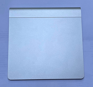 Apple Magic Trackpad 1 (A1339) (2 фото из 3)