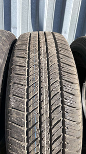 265/65R17 Bridgestone Dueler H/T + AT 684II (5 foto / 8)