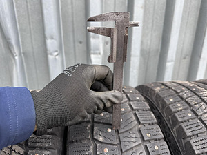 205/65R16 Continental VanContact ICE 4tk naastrhvid (3 foto / 7)