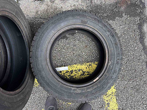 205/65R16 Continental VanContact ICE 4tk naastrhvid (6 foto / 7)