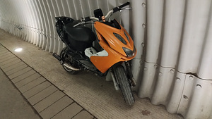 Yamaha Aerox 50 (1 foto / 2)