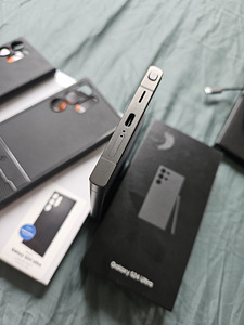 Samsung S24 Ultra 256GB Titanium black (5 foto / 6)