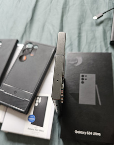 Samsung S24 Ultra 256GB Titanium black (6 foto / 6)