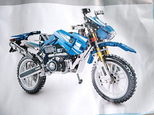 Велосипед lego Technic Yamaha Enduro