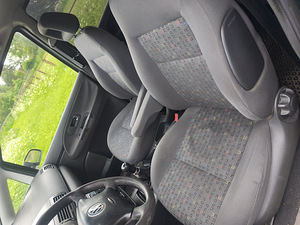 Volkswagen Sharan varuosadena (7 foto / 10)