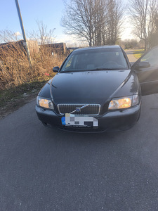 Volvo S80 на запчасти (1 фото из 9)