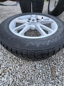 Audi veljed R18 + Nokia Hakkapeliitta 9 rehvid (7 foto / 10)