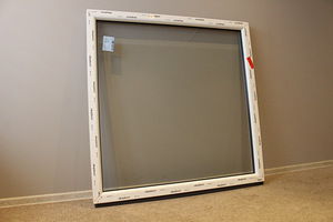 Mitteavatav plastic (PVC) aken, laiusega 1300 mm (2 foto / 6)