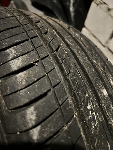 Rehv 195 60 r 15 (1 foto / 2)