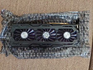 Inno3D iChill GTX 1070 Ti X4 (1 foto / 2)