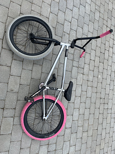 Bmx (2 foto / 2)